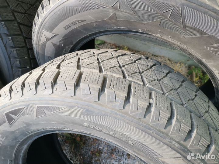 Bridgestone Blizzak DM-Z2 265/60 R18