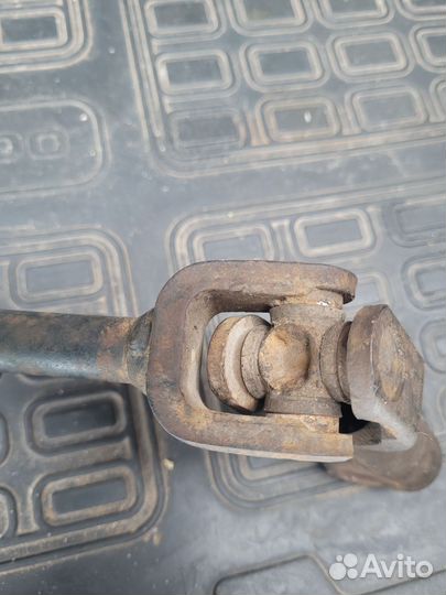 Рулевой карданчик на прадо 150