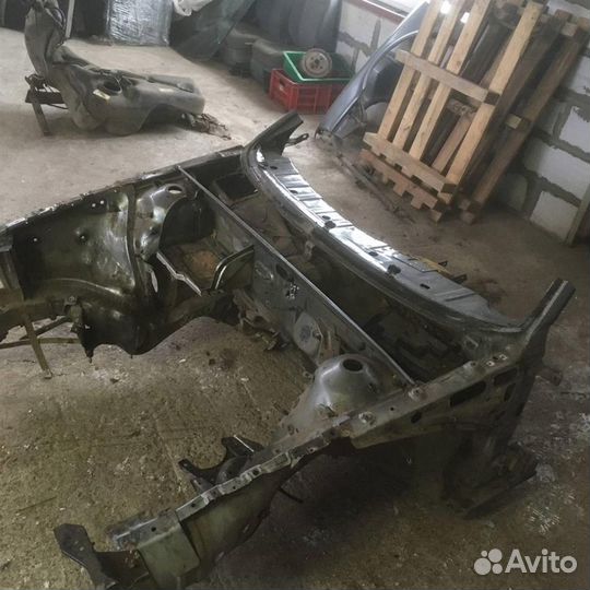 Лонжерон передний левый Ауди 80 90 Б4