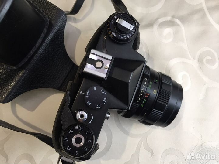 Пленочный фотоаппарат Зенит ет+Helios 44м-4