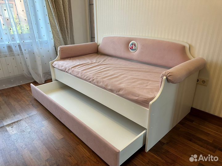 Детский диван