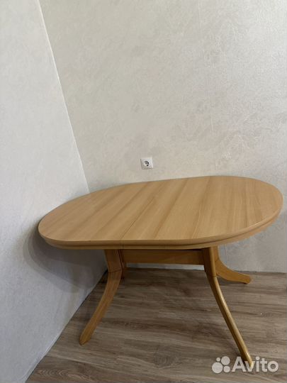 Стол, кухня, газовая плита