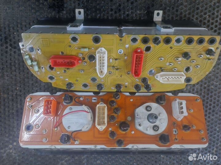 Приборная панель УАЗ симбир