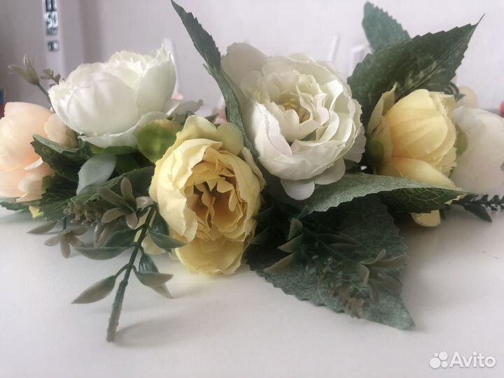 Цветочный венок на голову