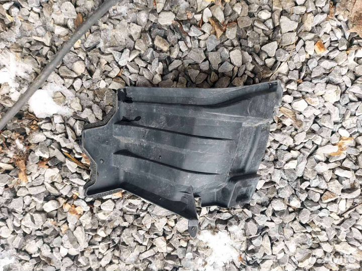 Дефлектор радиатора левый Лексус RX 15+