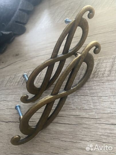 Мебельная фурнитура колеса ручки джокерная труба