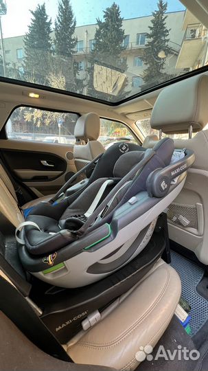 Maxi Cosi Coral + FamilyFix 3 isofix base база