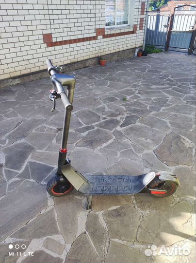 Самокат взрослый электрический бу