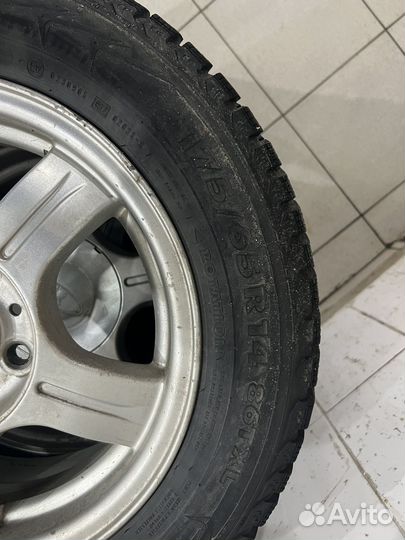 Продам зимние колеса