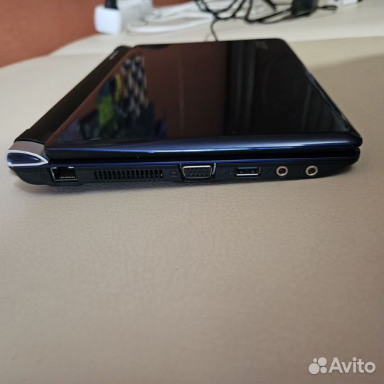 Нетбук Acer Aspire One ZG5 Atom N270