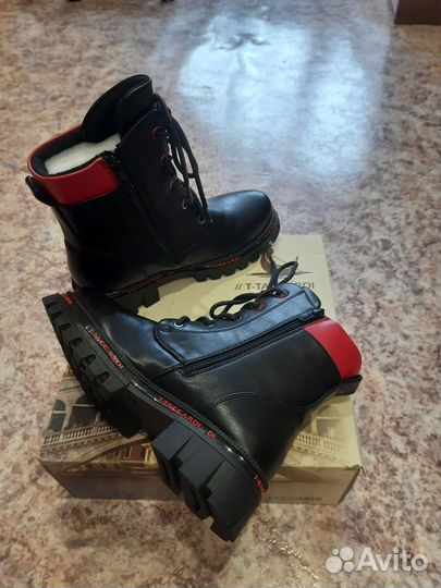 Ботинки женские 37 размер