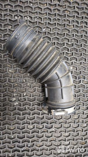 Патрубок воздушного фильтра Ford Escape 2020, 2022