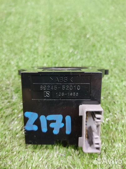 Датчик угла поворота руля Toyota RAV4 A2 2005