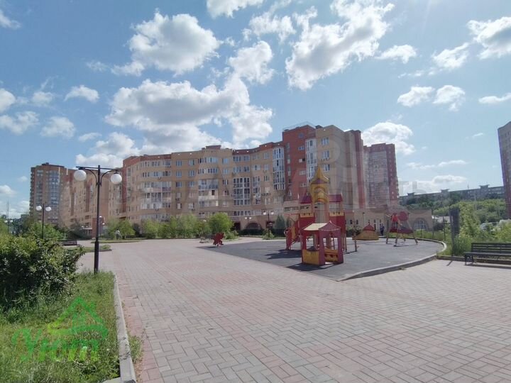 2-к. квартира, 63 м², 10/10 эт.