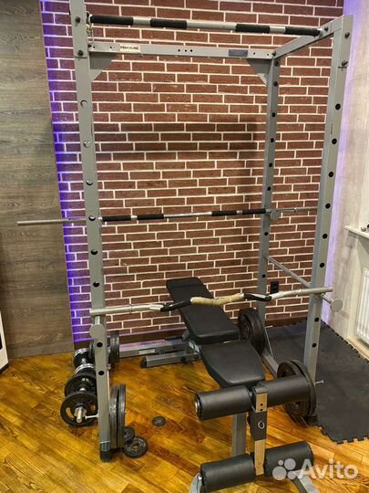 Силовая рама, скамья, штанга, гантели