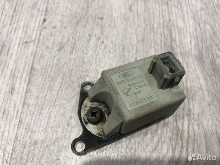 Коммутатор зажигания Ford Focus 1 1998 1999 2000