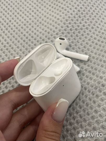Беспроводные наушники apple airpods 2