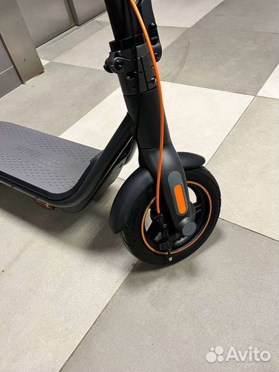 Электросамокат Ninebot KickScooter F65U