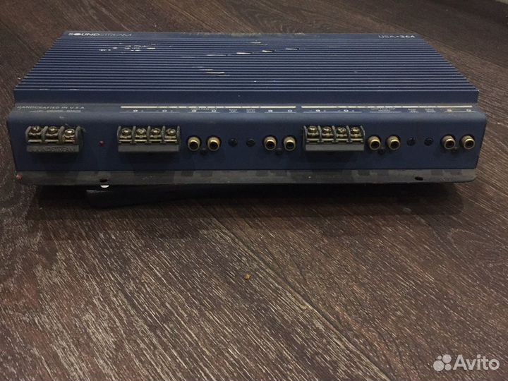 Усилитель в авто soundstream 364 производство США