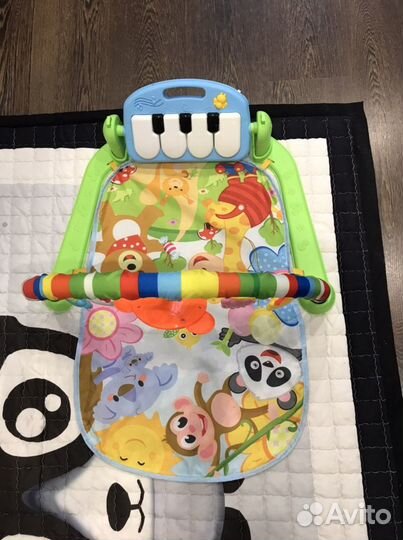 Развивающий коврик с пианино