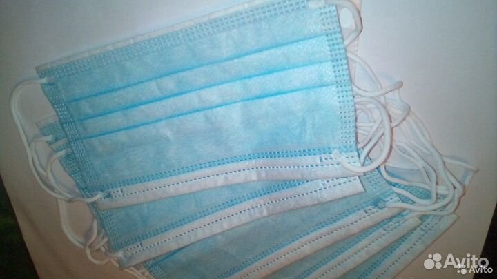Маска медицинская трехслойная