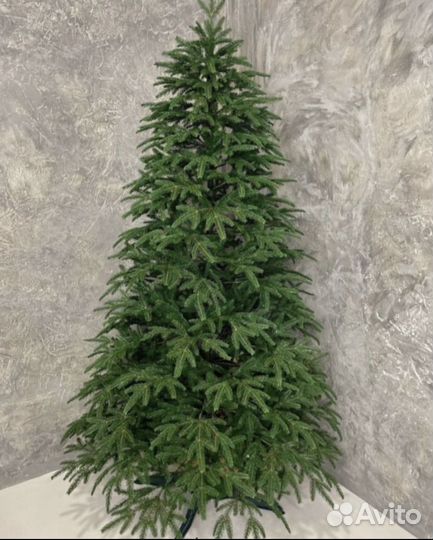 Елка искусственная
