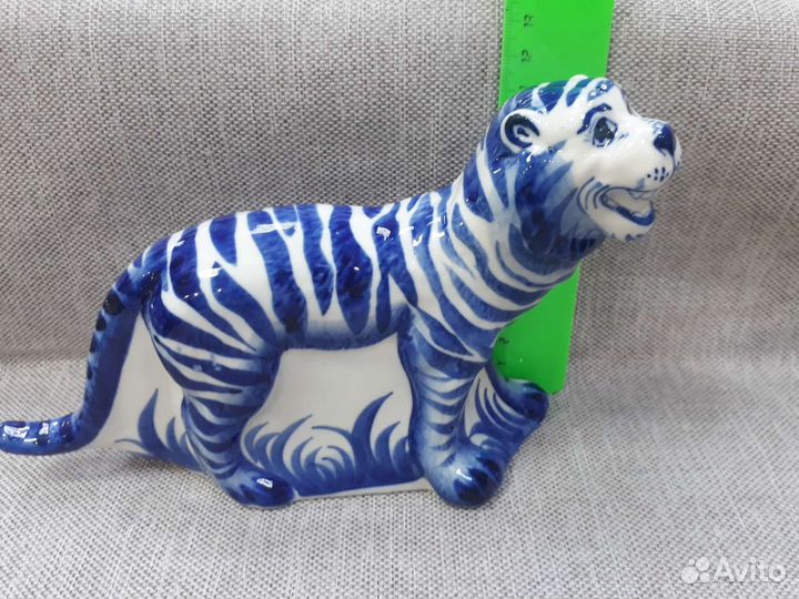 Авторская фигурка Тигр