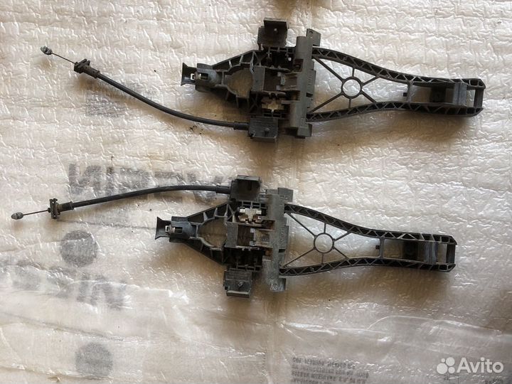 Кронштейн каркас ручки двери Volvo S40 2004-2012