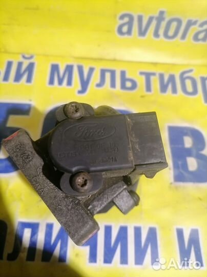 Заслонка дроссельная Ford Escort
