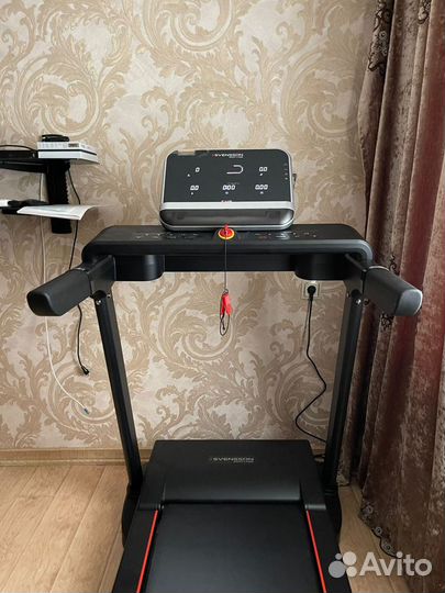 Мощная дорожка С японским двигателем