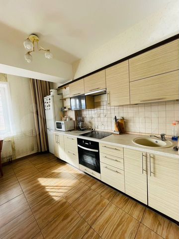 2-к. квартира, 76,5 м², 5/9 эт.