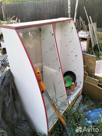 Торговые витрины и прилавки для магазина