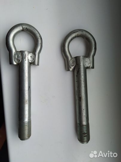 Буксировочный крюк Toyota Corolla