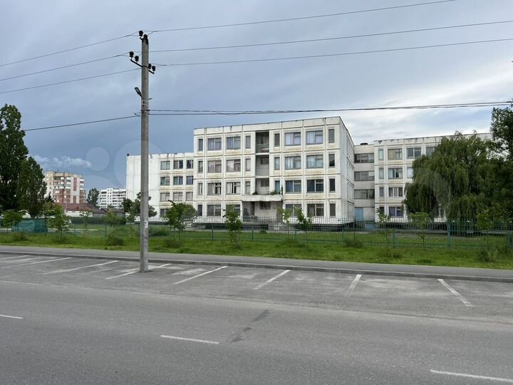 2-к. квартира, 64,5 м², 2/5 эт.