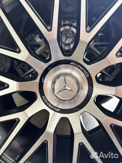 Комплект колеса R23 летние GLS X167 AMG