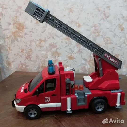 Пожарная машина bruder