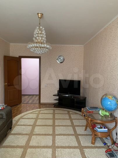 3-к. квартира, 77 м², 5/17 эт.