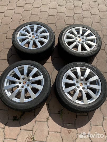 Комплект колес Porsche Cayenne R20 оригинал