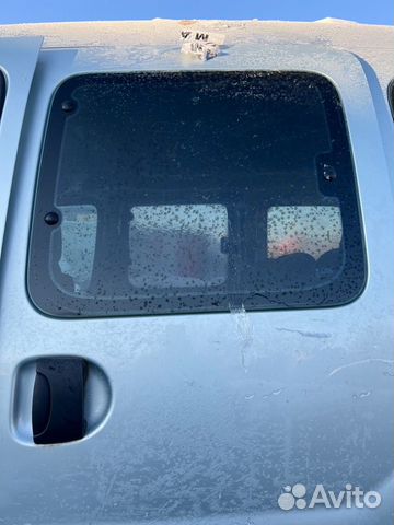 Стекло двери заднее левое Renault Kangoo KC0M