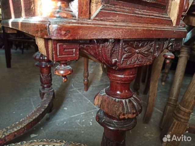 Старинный стол середина XIX века