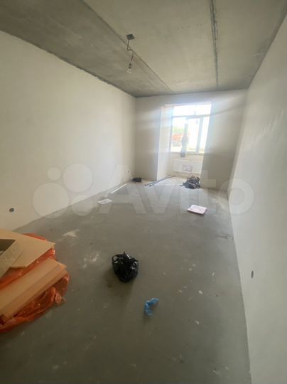 3-к. квартира, 80 м², 1/4 эт.