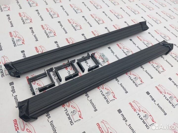 Пороги (Подножки) на Mercedes G-Class W463 Black