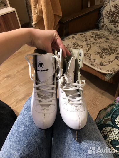 Коньки фигурные