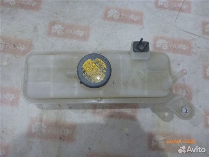 Бачок расширительный Toyota Rav4 ASA44 2arfe 2013