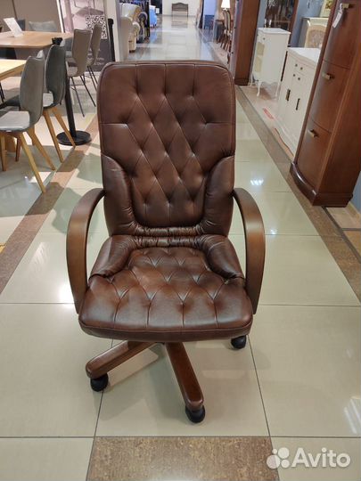 Кресло директора натуральная кожа