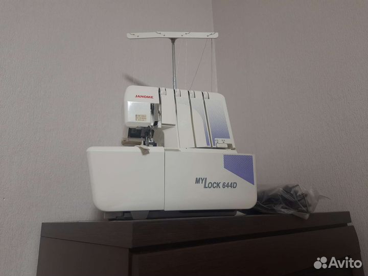 Оверлок Janome 644D