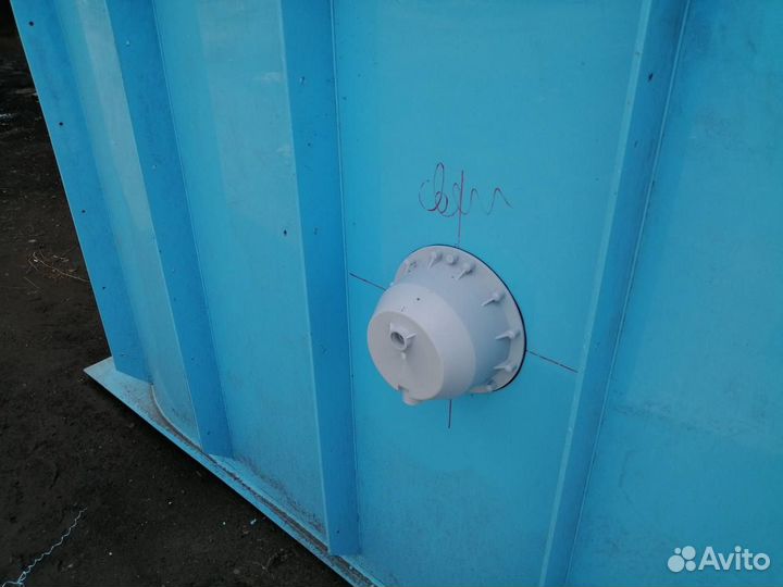 Бассейн из пластика