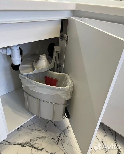 Кухня белая на заказ