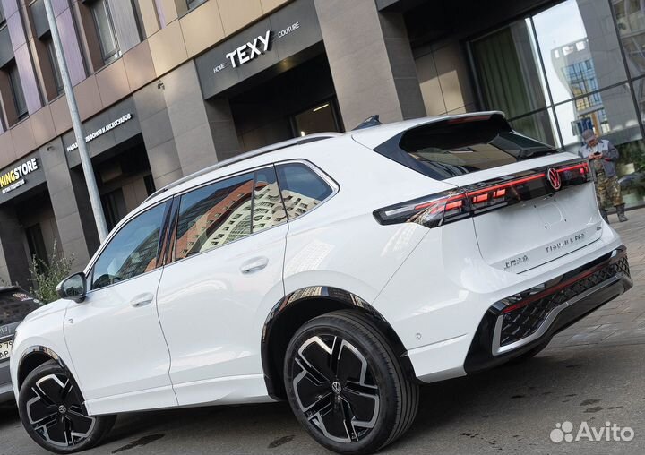 Volkswagen Tiguan 2.0 AMT, 2024, 50 км