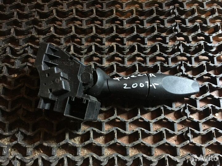 Переключатель подрулевой света Ford Fiesta